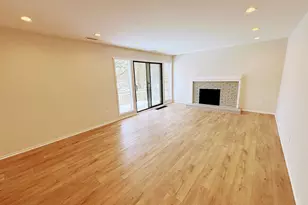 103 Heritage Vlg, Southbury, CT 06488 - Photo 2