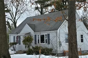 121 Woodland St, Windsor, CT 06095 - Photo 2