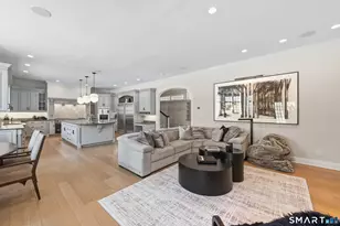 4 Cowdray Park Dr, Greenwich, CT 06831 - Photo 16