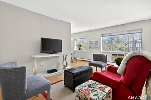 334 Foxwood Ln, Milford, CT 06461 - Photo 4