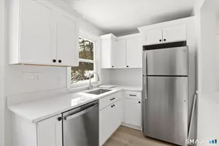 85 Forest St, Plainville, CT 06062 - Photo 14