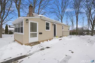 85 Forest St, Plainville, CT 06062 - Photo 4