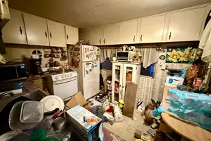 464 Lopus Rd, Beacon Falls, CT 06403 - Photo 4