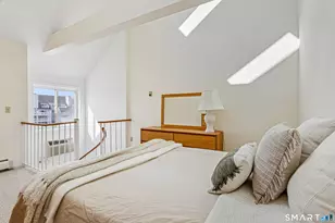 105 Harbor Dr, Stamford, CT 06902 - Photo 18