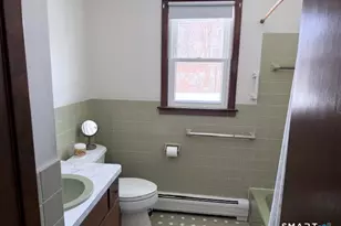 190 Light St, Stratford, CT 06614 - Photo 20