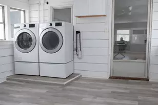 37 Russell St, Griswold, CT 06351 - Photo 10