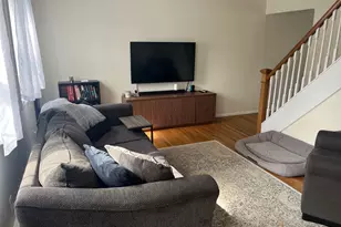 1283 Hope St, Stamford, CT 06907 - Photo 2