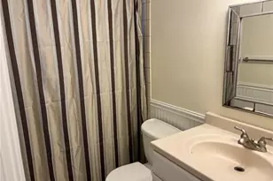 1283 Hope St, Stamford, CT 06907 - Photo 10