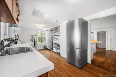 45 Main Street, Essex, CT 06409 - Photo 12