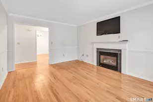 25 Hamden Hills Dr, Hamden, CT 06518 - Photo 18