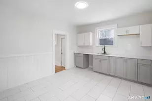 259 Church St, Putnam, CT 06260 - Photo 2