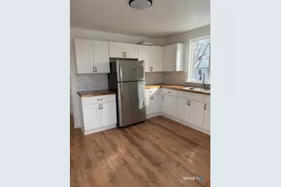 2 Lowndes Avenue #2, Norwalk, CT 06854 - Photo 2