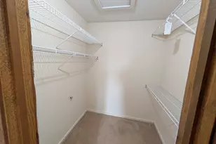 17 Little Oak Ln, Rocky Hill, CT 06067 - Photo 28