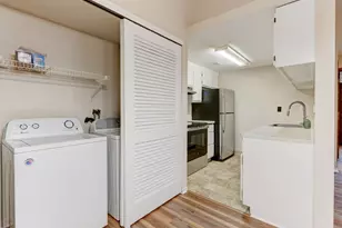 17 Little Oak Ln, Rocky Hill, CT 06067 - Photo 18