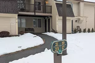 17 Little Oak Ln, Rocky Hill, CT 06067 - Photo 4