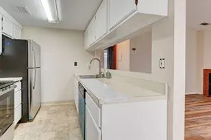 17 Little Oak Ln, Rocky Hill, CT 06067 - Photo 12