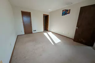 17 Little Oak Ln, Rocky Hill, CT 06067 - Photo 34