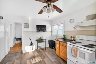 76 Center St, West Haven, CT 06516 - Photo 20