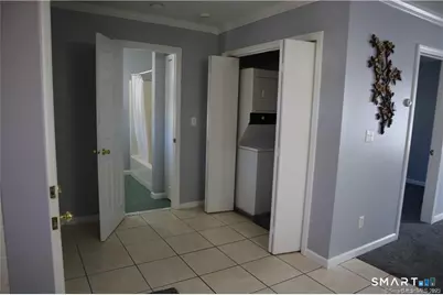 28 Smith Street, Derby, CT 06418 - Photo 4