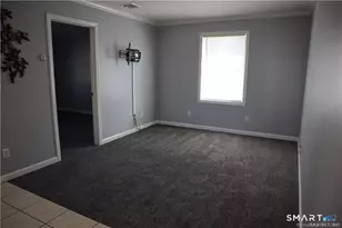 28 Smith St, Derby, CT 06418 - Photo 2