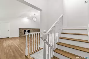 317 Narrow Ln, Orange, CT 06477 - Photo 4