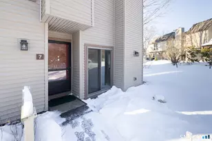 7 Maple Ln, Avon, CT 06001 - Photo 1