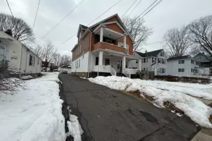 381 Ellis St, New Britain, CT 06051 - Photo 2