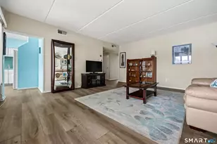 85 Viscount Dr, Milford, CT 06460 - Photo 6