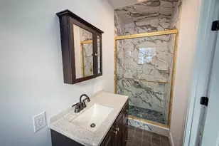 21 Oven Rock Rd, Bethel, CT 06801 - Photo 12