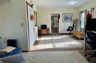 156 Fair St, Wallingford, CT 06492 - Photo 6