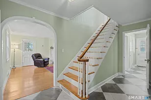 60 Briarcliff Rd, Hamden, CT 06518 - Photo 2
