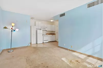 59 Courtland Avenue #APT 2T, Stamford, CT 06902 - Photo 10