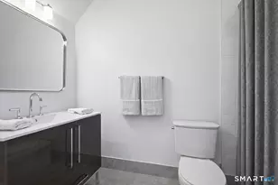 30 Meadowcroft Ln, Greenwich, CT 06830 - Photo 32