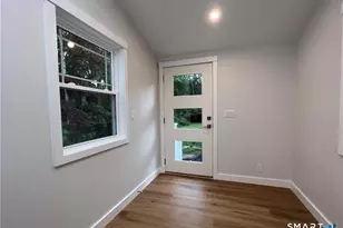 429 Round Hill Rd, Fairfield, CT 06824 - Photo 12