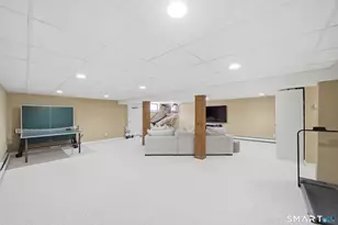 27 Lumanor Dr, Stamford, CT 06903 - Photo 30