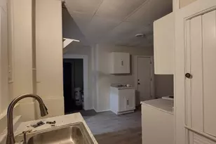 260 Summit St, Windham, CT 06226 - Photo 1