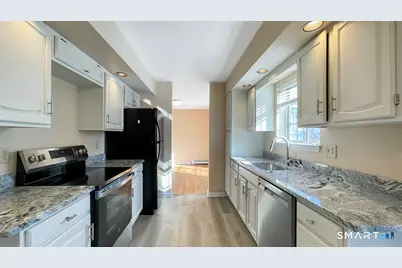 8 Derby Court #8, Brookfield, CT 06804 - Photo 8