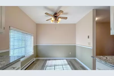 8 Derby Court #8, Brookfield, CT 06804 - Photo 10