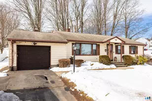 358 Gravel St, Meriden, CT 06450 - Photo 36