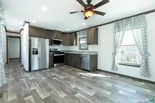 525 East Main St, Branford, CT 06405 - Photo 1