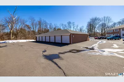 117 Shadow Lane #APT B1, West Hartford, CT 06110 - Photo 24