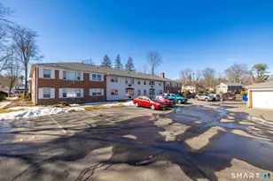 117 Shadow Ln, West Hartford, CT 06110 - Photo 20