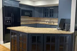 69 Harbour Close, New Haven, CT 06519 - Photo 2