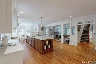 7 Buttonwood Ln, Darien, CT 06820 - Photo 10