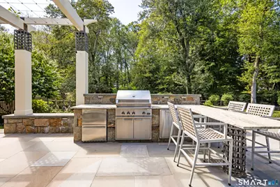 7 Buttonwood Lane, Darien, CT 06820 - Photo 8