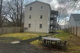 9 Concord St, Danbury, CT 06810 - Photo 2