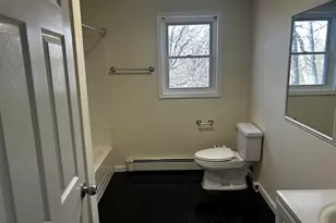 9 Concord St, Danbury, CT 06810 - Photo 6