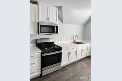 7 Burritt Avenue, Stratford, CT 06615 - Photo 10