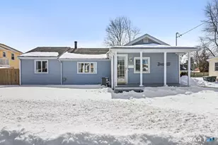 24 Dewey Ave, Milford, CT 06460 - Photo 2