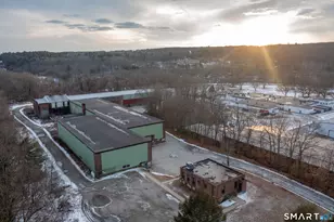 30 Harris St, Putnam, CT 06260 - Photo 1